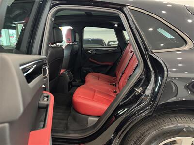 2021 Porsche Macan   - Photo 12 - Gladstone, OR 97027