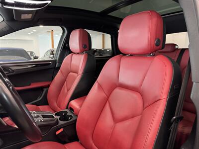 2021 Porsche Macan   - Photo 22 - Gladstone, OR 97027