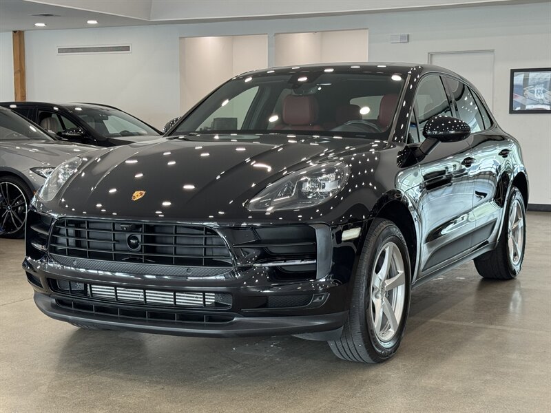 2021 Porsche Macan - Photo 1 - Gladstone, OR 97027