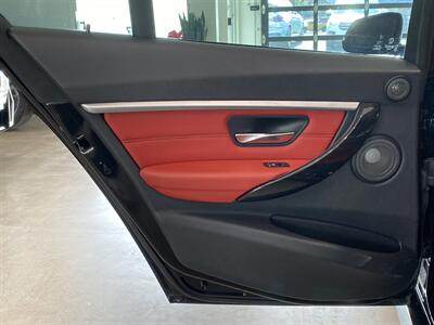 2016 BMW 340i  M Sport - Photo 20 - Gladstone, OR 97027