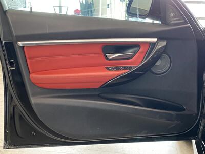 2016 BMW 340i  M Sport - Photo 18 - Gladstone, OR 97027