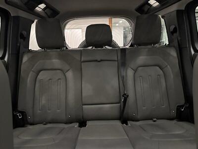 2021 Land Rover Defender SE - Photo 11 - Gladstone, OR 97027