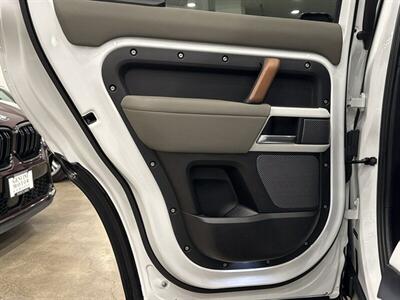 2021 Land Rover Defender SE - Photo 15 - Gladstone, OR 97027