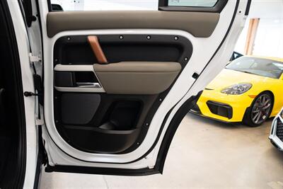 2021 Land Rover Defender SE - Photo 22 - Gladstone, OR 97027