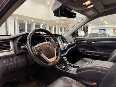 2018 Toyota Highlander Hybrid Limited Platinum   - Photo 5 - Gladstone, OR 97027