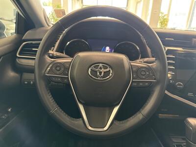 2019 Toyota Camry XSE V6   - Photo 14 - Gladstone, OR 97027