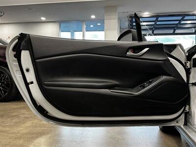 2016 Mazda MX-5 Miata Sport MX-5   - Photo 16 - Gladstone, OR 97027