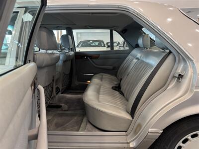 1987 Mercedes-Benz 420-Class 420 SEL   - Photo 12 - Gladstone, OR 97027