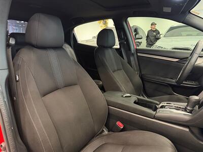 2017 Honda Civic EX - Photo 8 - Gladstone, OR 97027