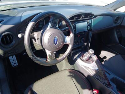 2017 Subaru BRZ Premium   - Photo 6 - Gladstone, OR 97027