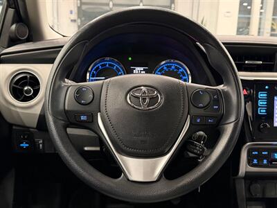 2018 Toyota Corolla LE ECO   - Photo 12 - Gladstone, OR 97027