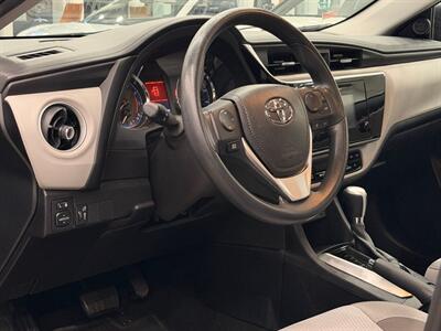 2018 Toyota Corolla LE ECO   - Photo 7 - Gladstone, OR 97027