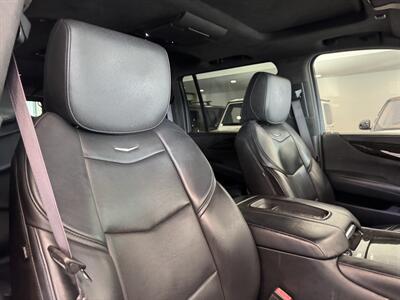 2016 Cadillac Escalade ESV Platinum   - Photo 9 - Gladstone, OR 97027
