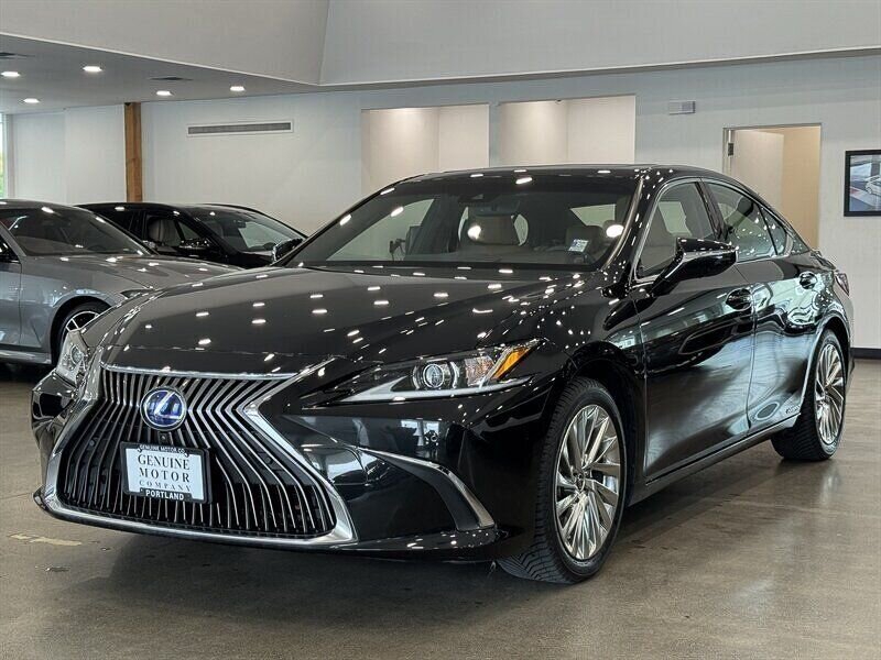 2019 Lexus ES 300h 300h Luxury  