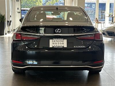 2019 Lexus ES 300h   - Photo 5 - Gladstone, OR 97027