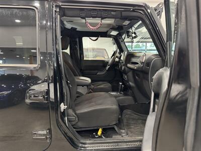 2014 Jeep Wrangler Unlimited Sport   - Photo 9 - Gladstone, OR 97027