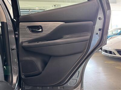 2016 Nissan Murano SV   - Photo 16 - Gladstone, OR 97027