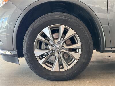 2016 Nissan Murano SV   - Photo 38 - Gladstone, OR 97027