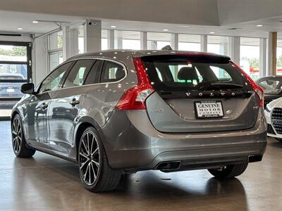 2016 Volvo V60 T5 Drive-E Premier   - Photo 4 - Gladstone, OR 97027