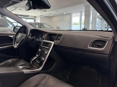 2016 Volvo V60 T5 Drive-E Premier   - Photo 24 - Gladstone, OR 97027
