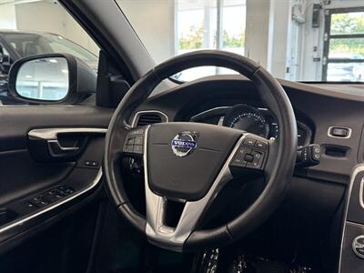 2016 Volvo V60 T5   - Photo 29 - Gladstone, OR 97027