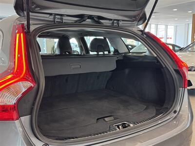 2016 Volvo V60 T5 Drive-E Premier   - Photo 42 - Gladstone, OR 97027