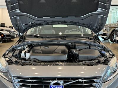 2016 Volvo V60 T5 Drive-E Premier   - Photo 44 - Gladstone, OR 97027