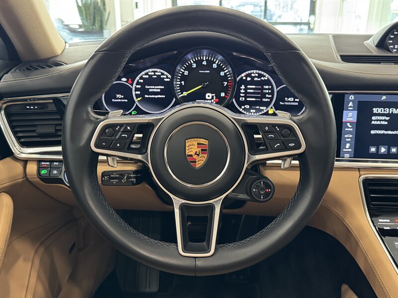 2020 Porsche Panamera 4 E-Hybrid photo 21