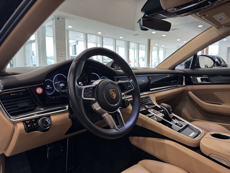 2020 Porsche Panamera 4 E-Hybrid photo 11