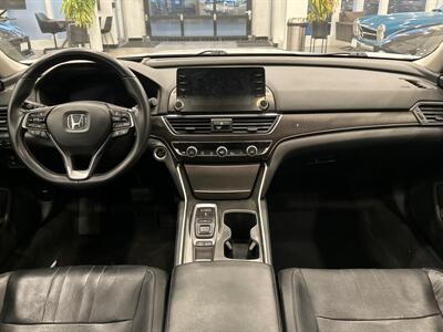 2018 Honda Accord Touring   - Photo 8 - Gladstone, OR 97027