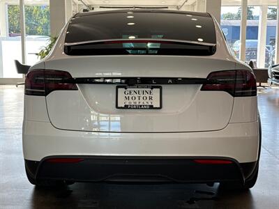 2023 Tesla Model X   - Photo 5 - Gladstone, OR 97027