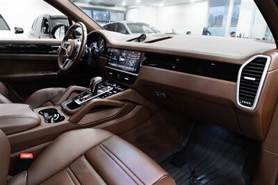 2023 Porsche Cayenne   - Photo 25 - Gladstone, OR 97027