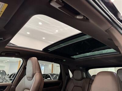 2023 Porsche Cayenne   - Photo 42 - Gladstone, OR 97027