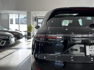 2023 Porsche Cayenne   - Photo 50 - Gladstone, OR 97027