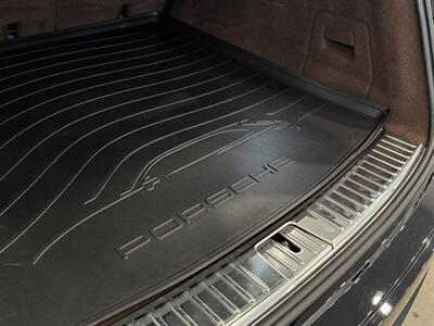 2023 Porsche Cayenne   - Photo 46 - Gladstone, OR 97027