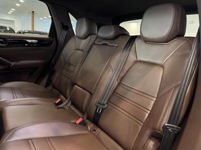 2023 Porsche Cayenne   - Photo 11 - Gladstone, OR 97027