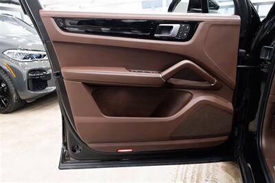 2023 Porsche Cayenne   - Photo 16 - Gladstone, OR 97027