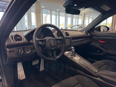 2021 Porsche 718 Cayman GT4   - Photo 17 - Gladstone, OR 97027