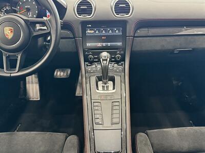 2021 Porsche 718 Cayman GT4   - Photo 37 - Gladstone, OR 97027