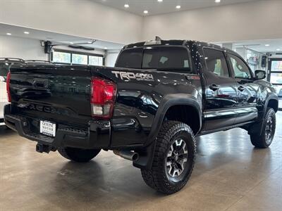 2018 Toyota Tacoma TRD Off-Road   - Photo 6 - Gladstone, OR 97027