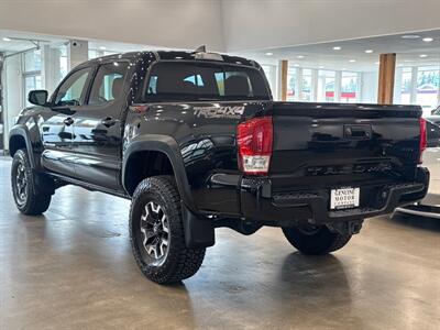 2018 Toyota Tacoma TRD Off-Road   - Photo 4 - Gladstone, OR 97027