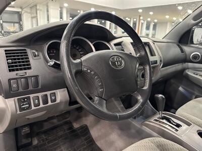 2011 Toyota Tacoma V6   - Photo 8 - Gladstone, OR 97027