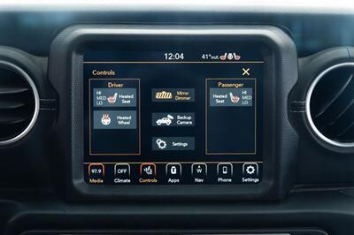 2022 Jeep Wrangler Unlimited Sahara 4xe   - Photo 15 - Gladstone, OR 97027