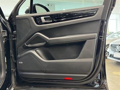 2019 Porsche Cayenne   - Photo 14 - Gladstone, OR 97027