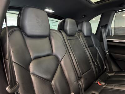 2017 Porsche Cayenne Platinum Edition   - Photo 12 - Gladstone, OR 97027