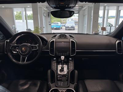 2017 Porsche Cayenne Platinum Edition   - Photo 8 - Gladstone, OR 97027