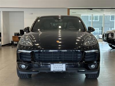 2017 Porsche Cayenne Platinum Edition   - Photo 2 - Gladstone, OR 97027