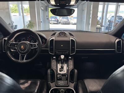 2017 Porsche Cayenne Platinum Edition   - Photo 13 - Gladstone, OR 97027