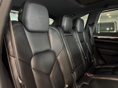 2017 Porsche Cayenne Platinum Edition   - Photo 26 - Gladstone, OR 97027