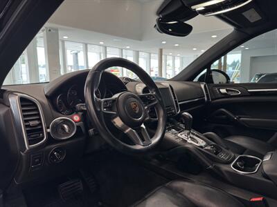 2017 Porsche Cayenne Platinum Edition   - Photo 21 - Gladstone, OR 97027